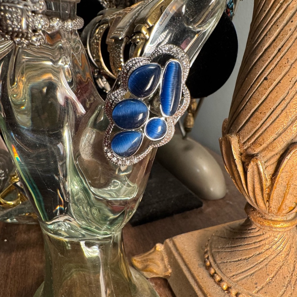 Costume Jewelry Ring- New